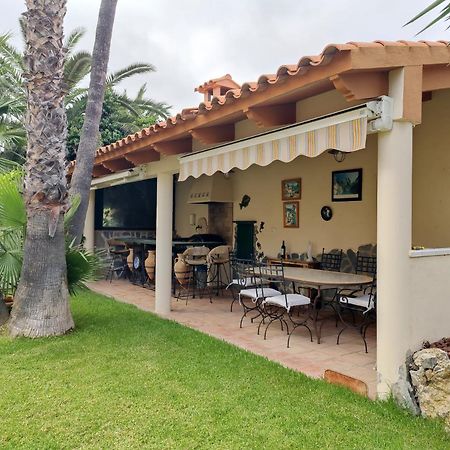 Casa Candelabro L'Alfas del Pi Exterior foto